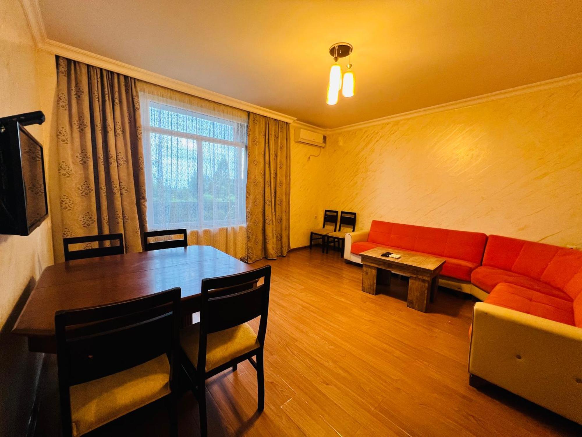 Apartments Nita Batumi Luaran gambar